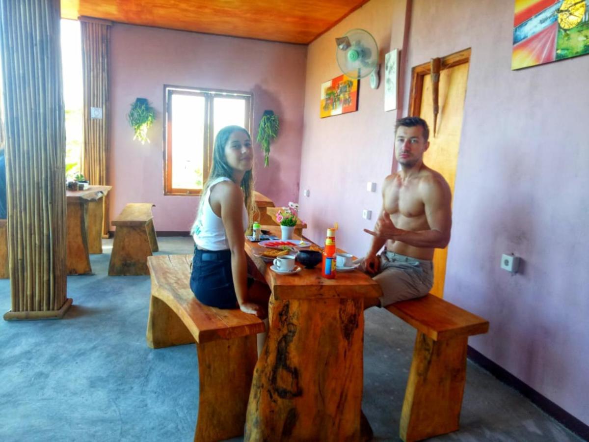 Batununggul Gentari Homestay And Tour מראה חיצוני תמונה