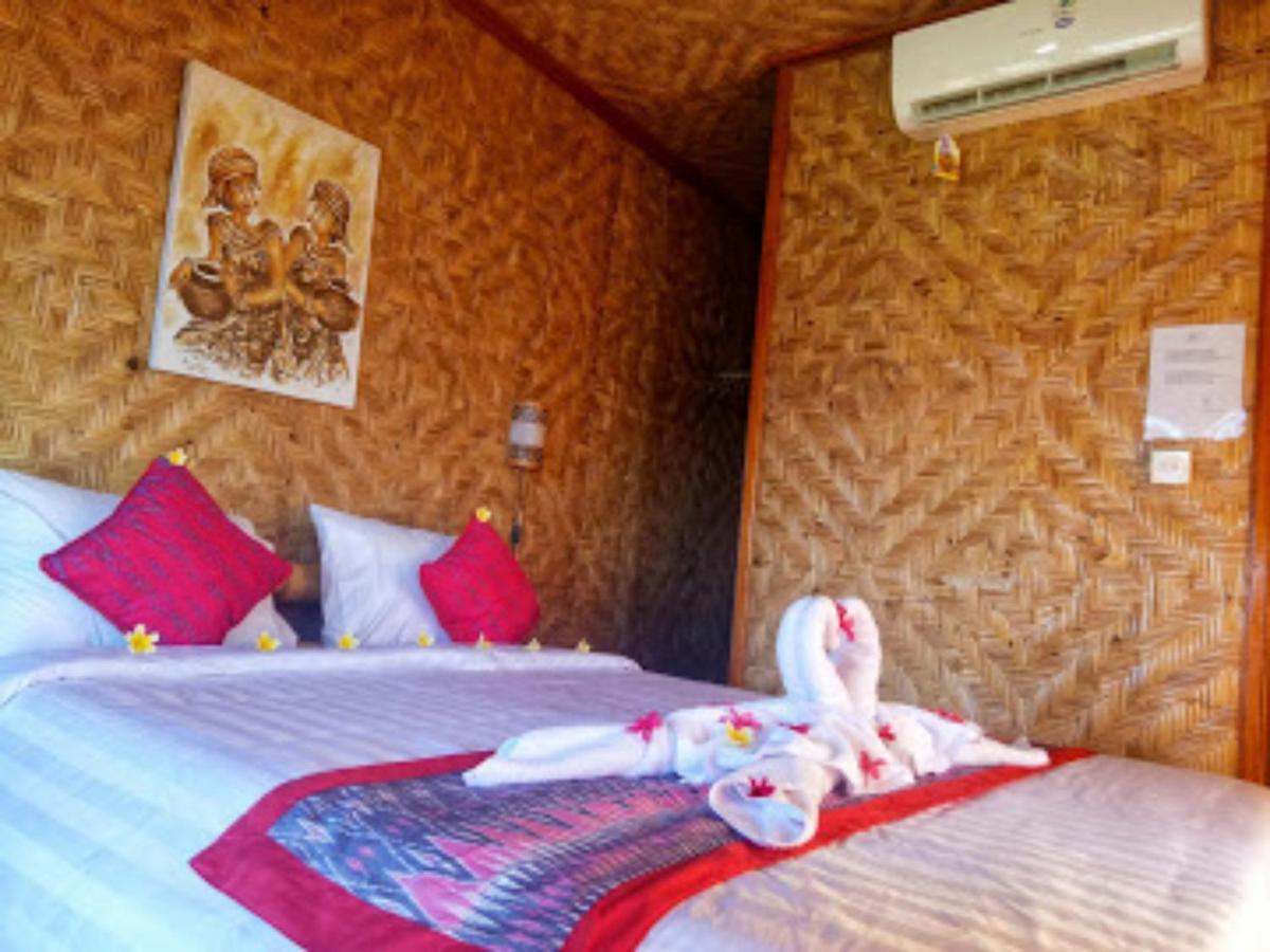 Batununggul Gentari Homestay And Tour מראה חיצוני תמונה