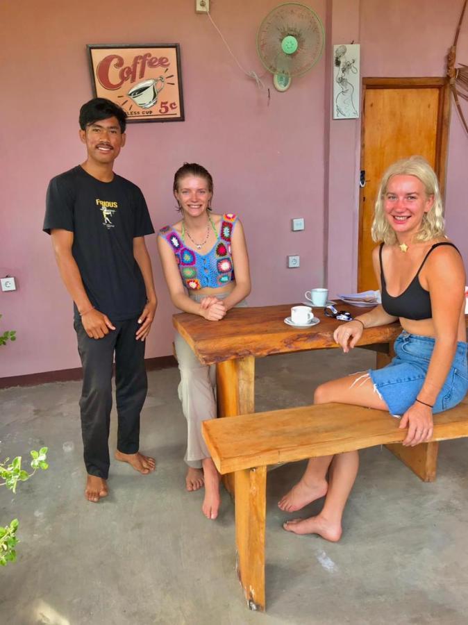Batununggul Gentari Homestay And Tour מראה חיצוני תמונה
